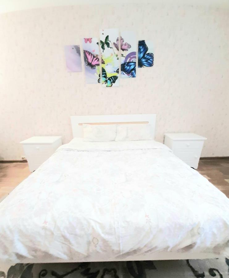 1 Комнатная На Позняках Apartment Kiev Luaran gambar